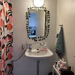 Cozy And Beautiful In The Heart Of Апартаменты
